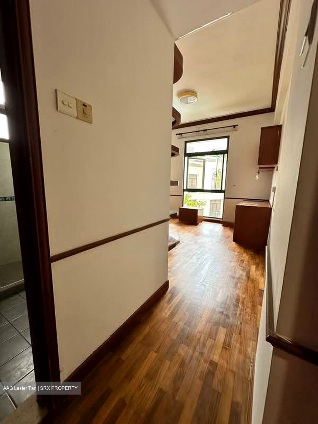 Seletaris (D27), Condominium #554533471